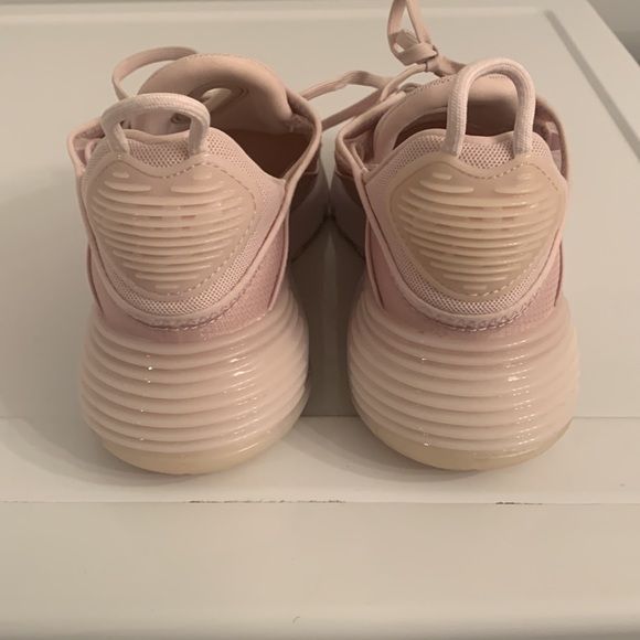 Brand new (without box) Nike airmax 2090 - Picture 4 of 4